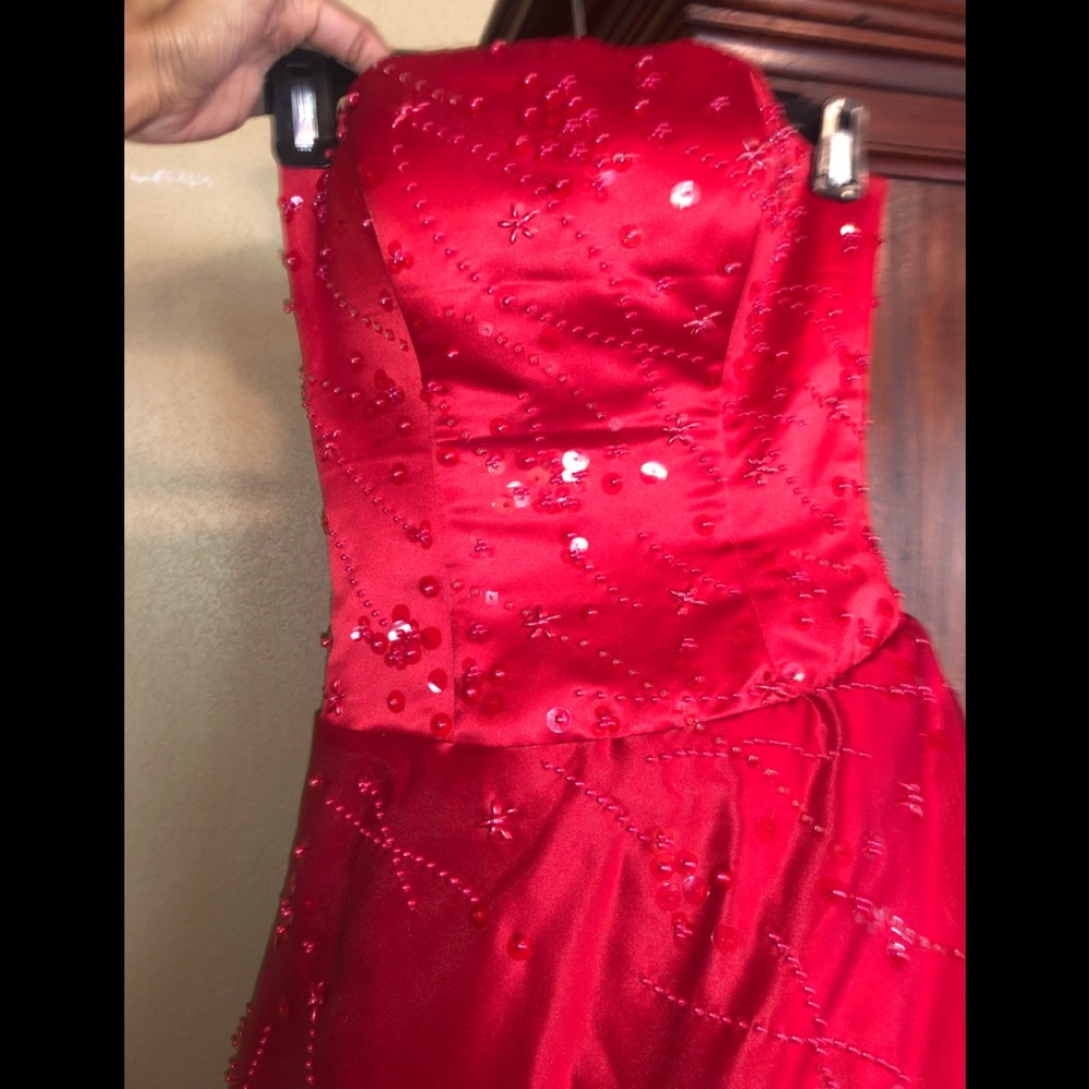 Red prom dress, wedding dress - Picture 6 of 9